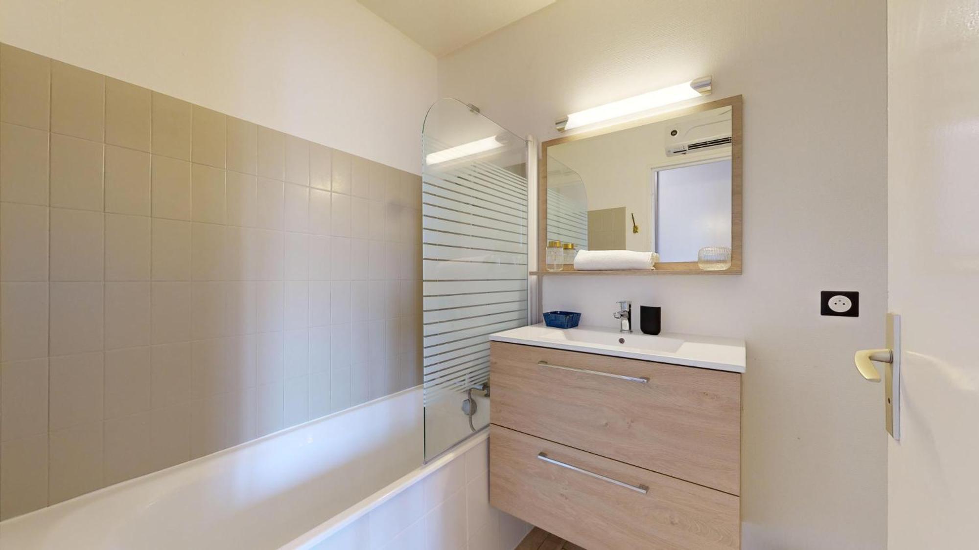 Expat Renting - L'Orient Express - Parking - Wifi Toulouse Exterior foto
